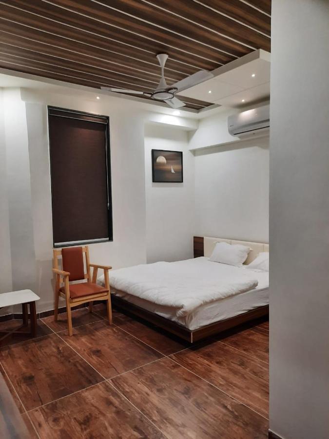 Hotel The Grand Shiva Gondal Exterior photo