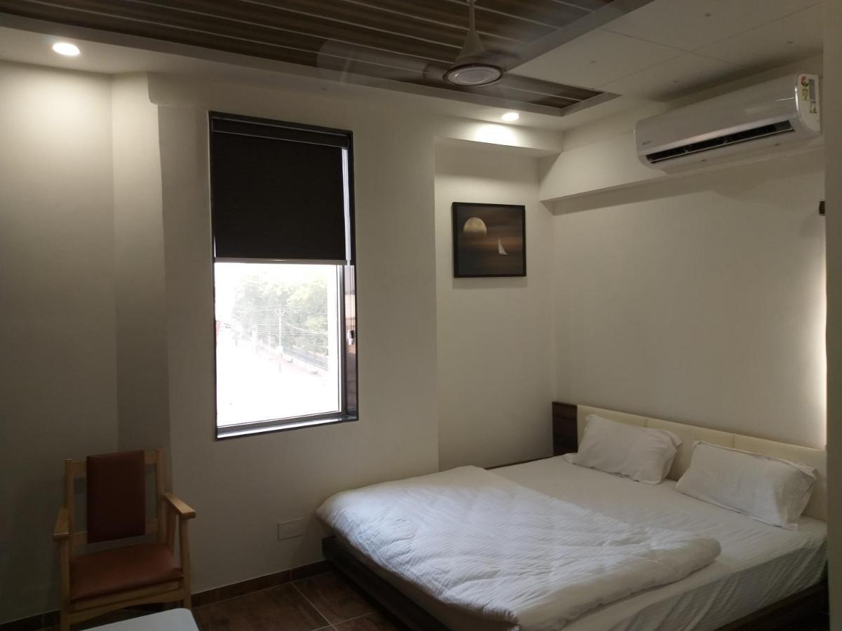 Hotel The Grand Shiva Gondal Exterior photo